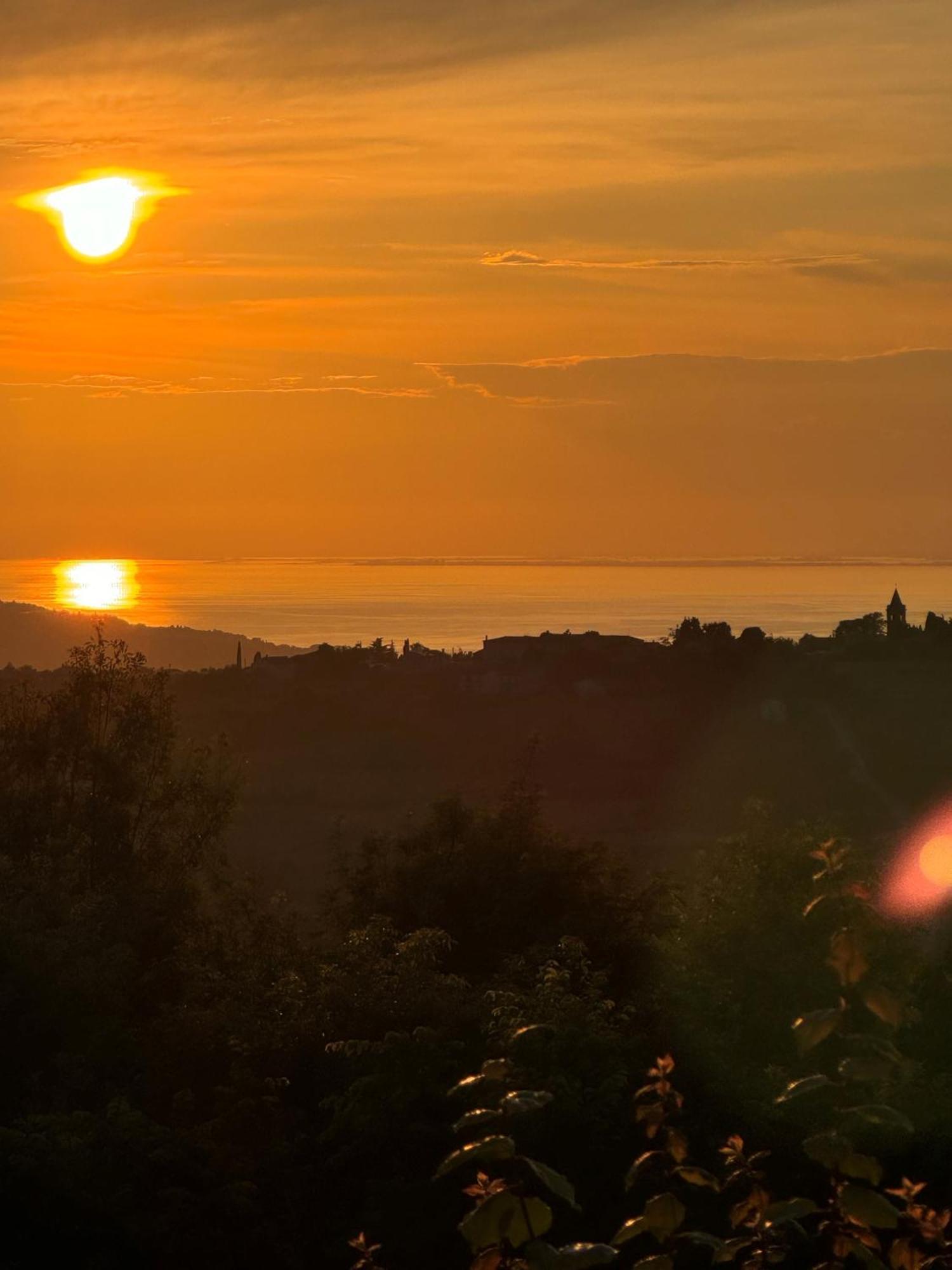 Glamping Green Istria Tiny Houses Truške Exteriör bild