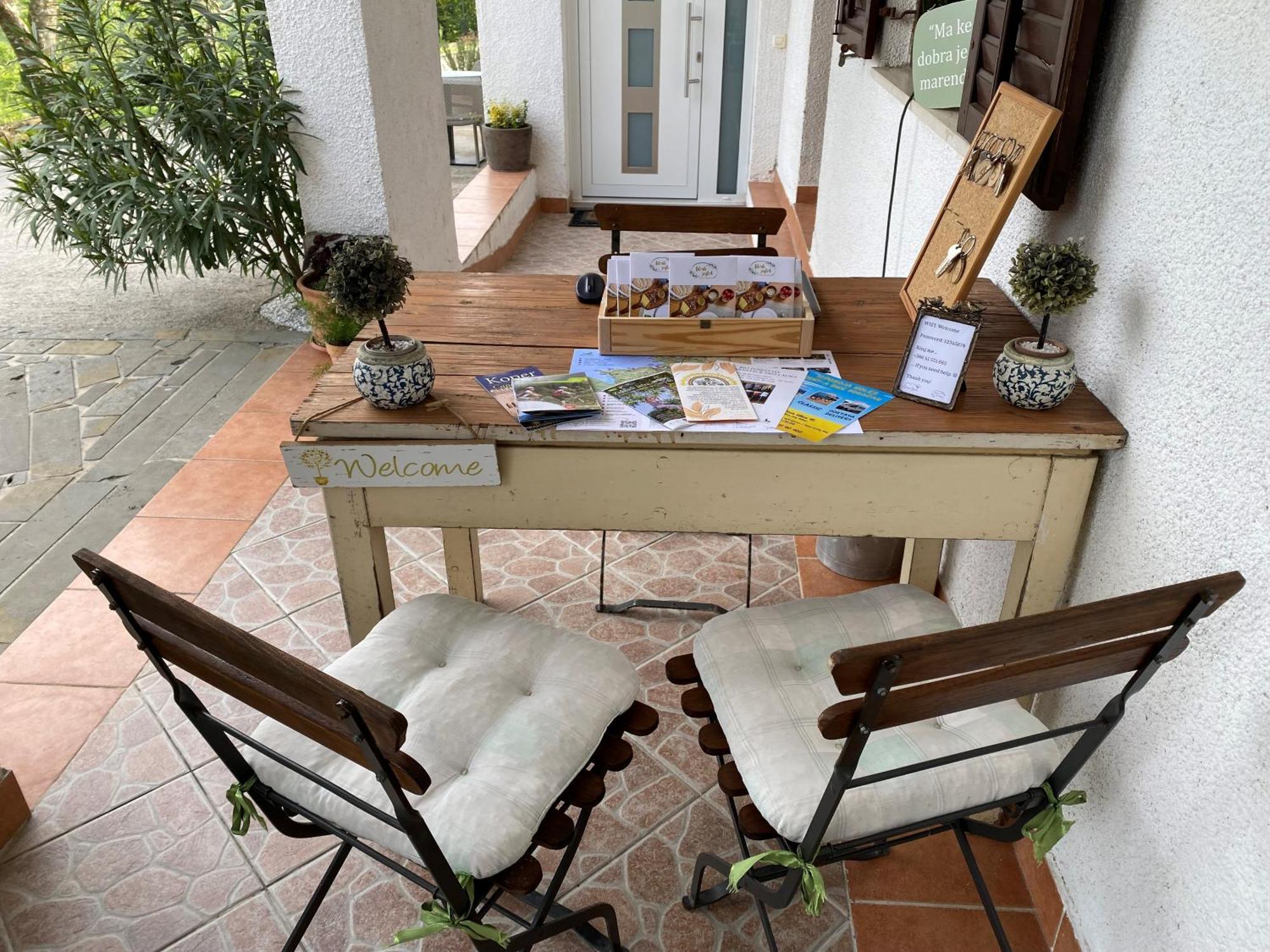 Glamping Green Istria Tiny Houses Truške Exteriör bild