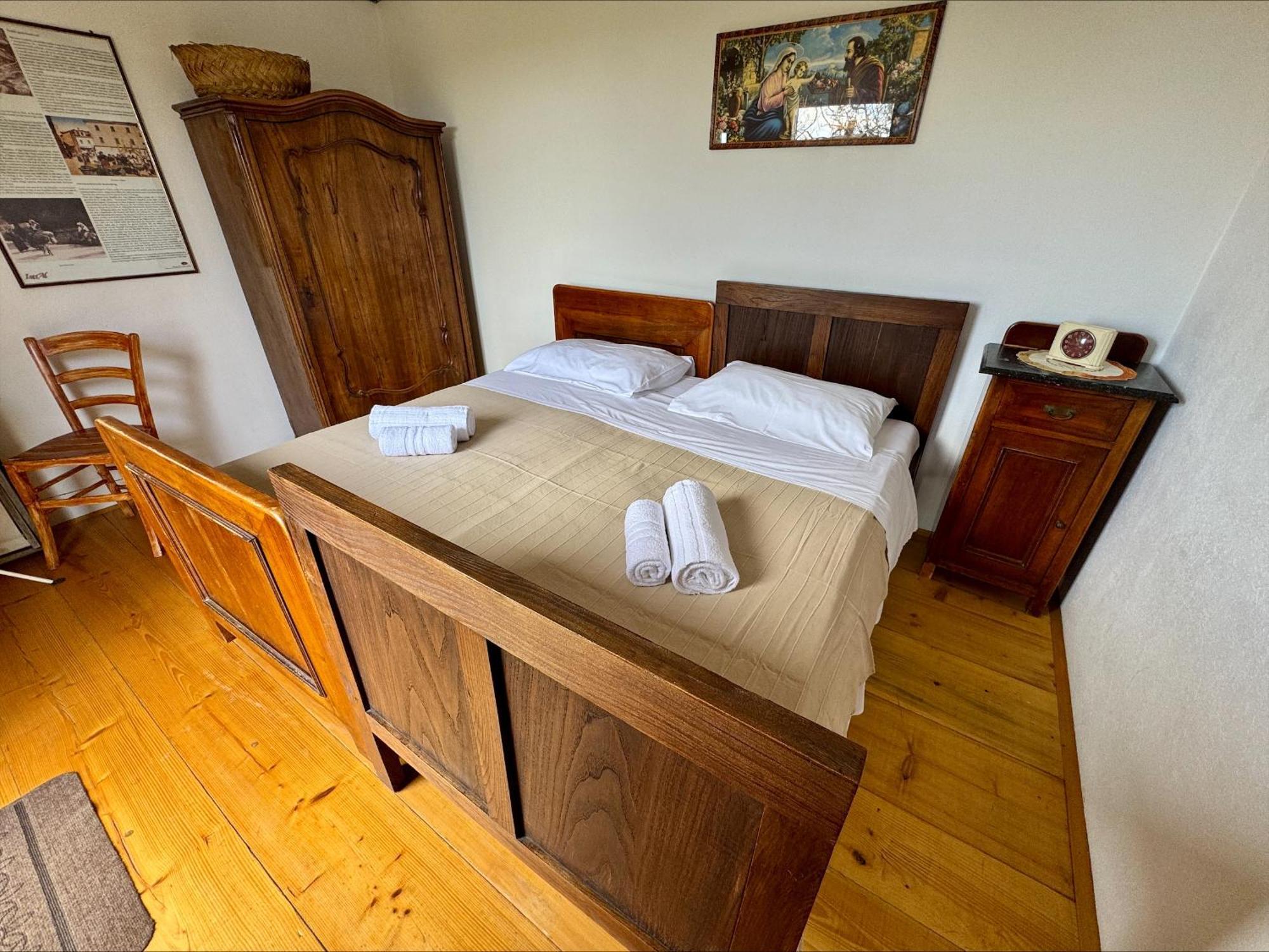 Glamping Green Istria Tiny Houses Truške Exteriör bild