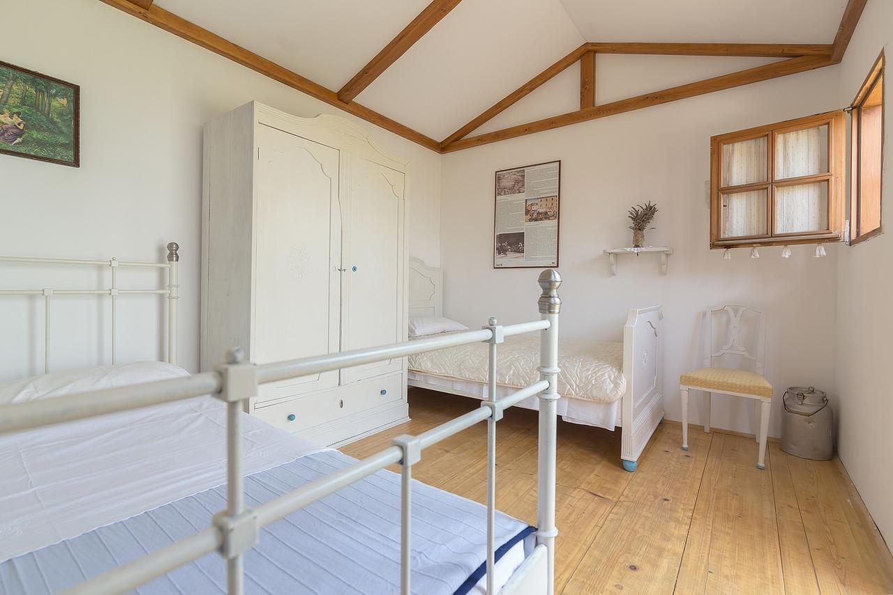 Glamping Green Istria Tiny Houses Truške Exteriör bild